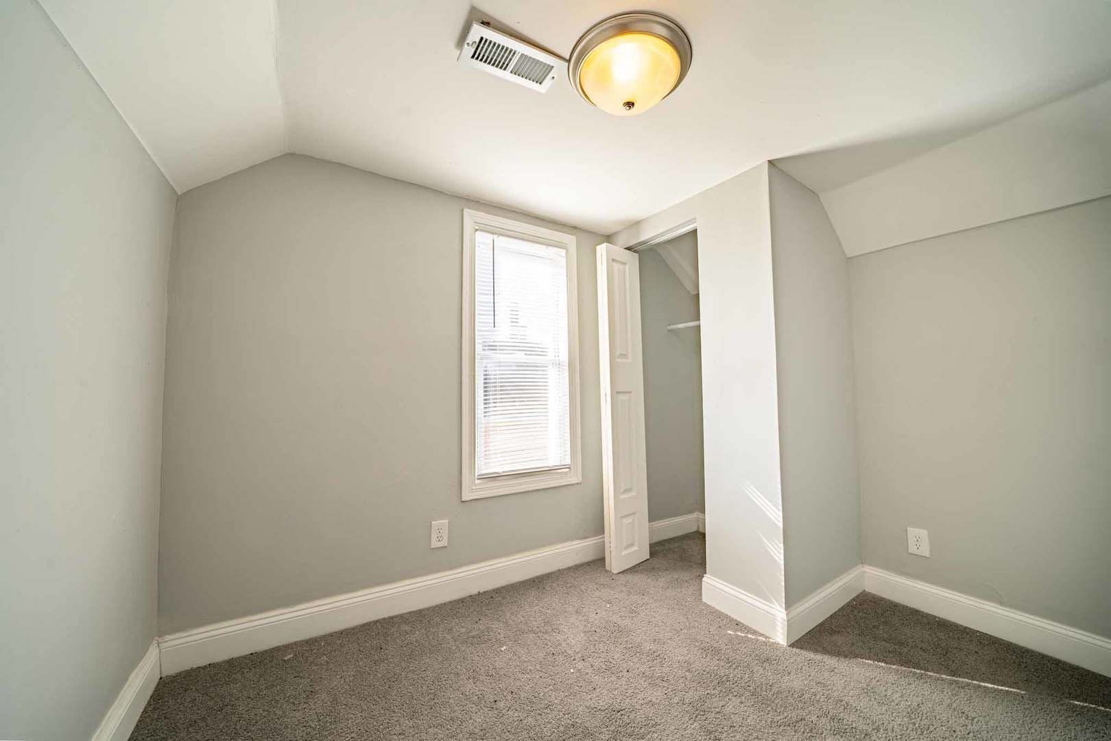 8616 South Emerald Avenue Chicago IL 60620