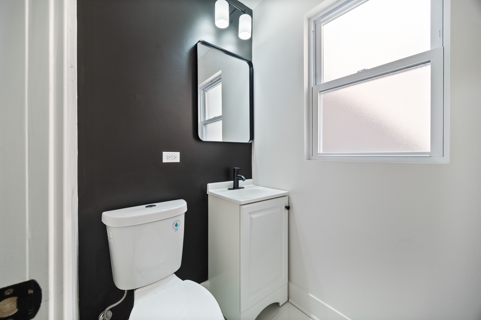 11304 South Lowe Avenue Chicago IL 60628