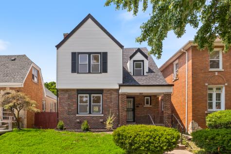 11304 South Lowe Avenue Chicago IL 60628