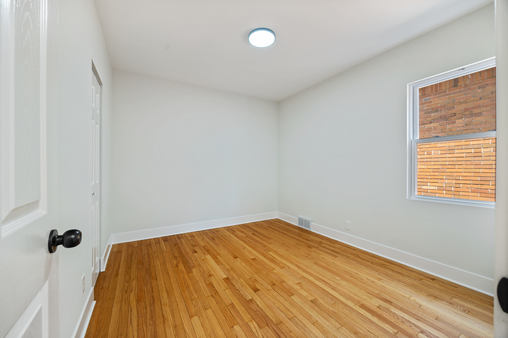 11304 South Lowe Avenue Chicago IL 60628