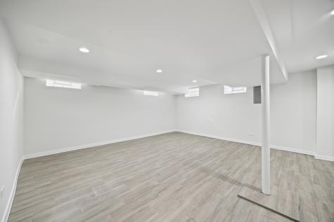 11304 South Lowe Avenue Chicago IL 60628
