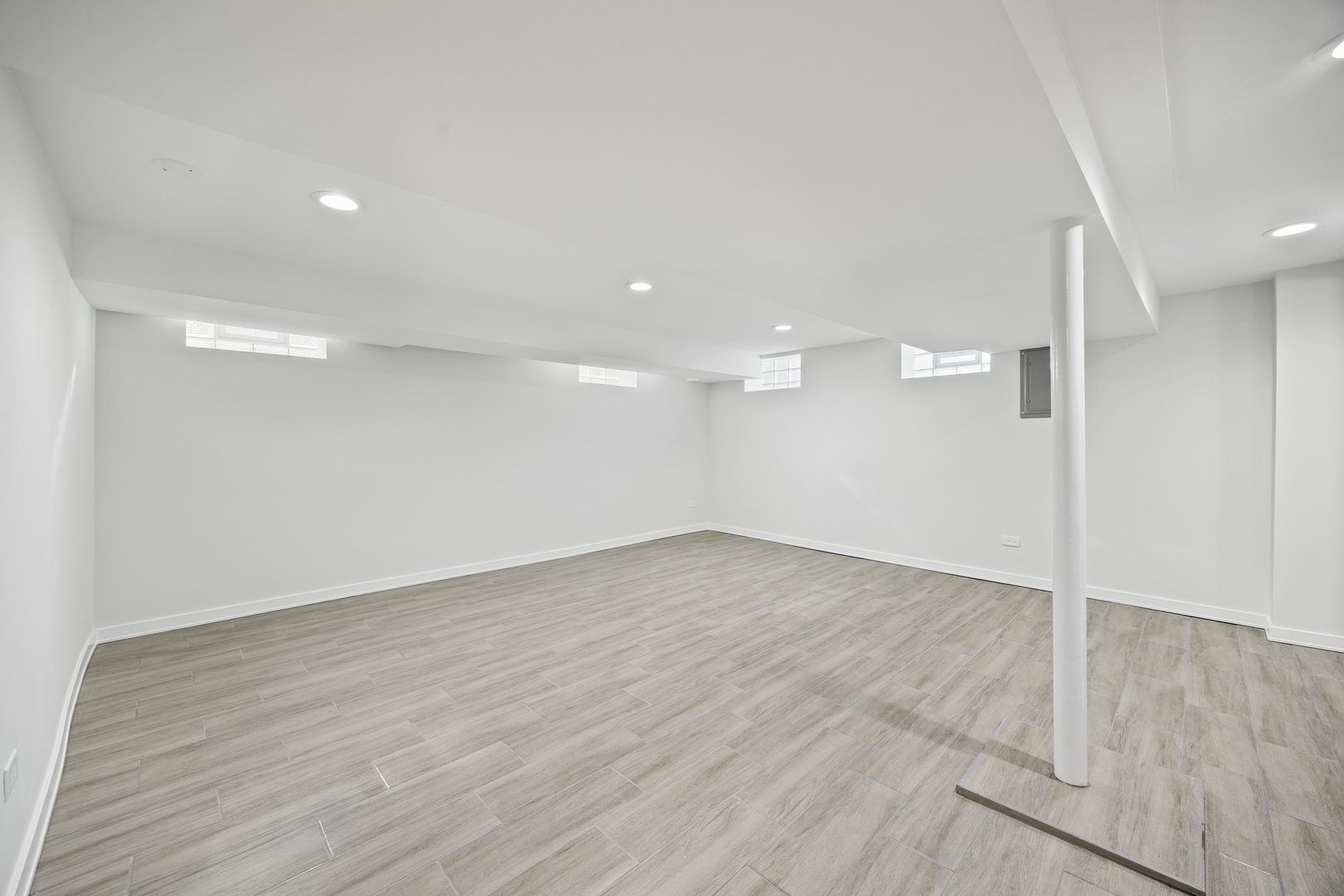 11304 South Lowe Avenue Chicago IL 60628