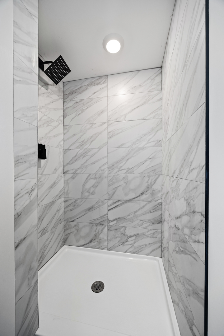 11304 South Lowe Avenue Chicago IL 60628