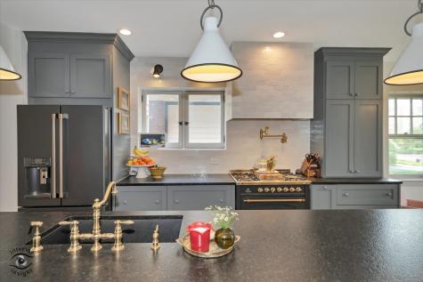 10636 South Seeley Avenue Chicago IL 60643