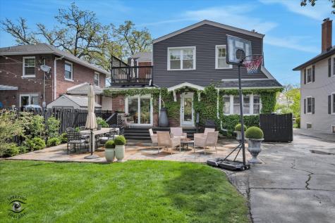 10636 South Seeley Avenue Chicago IL 60643