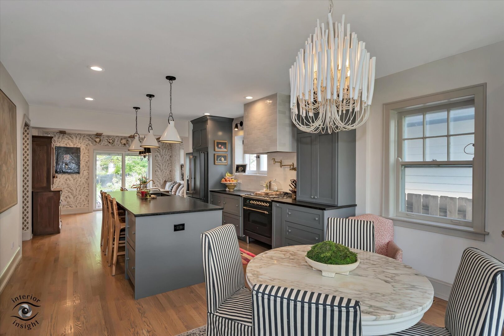 10636 South Seeley Avenue Chicago IL 60643