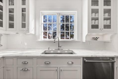 108 17TH Street Wilmette IL 60091