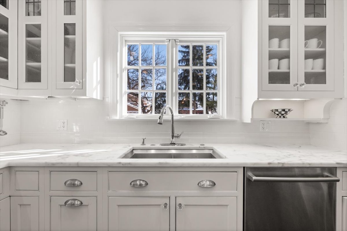 108 17TH Street Wilmette IL 60091