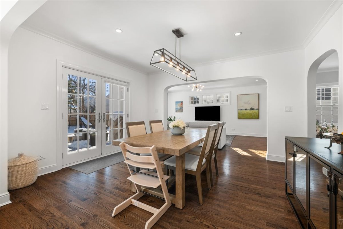108 17TH Street Wilmette IL 60091