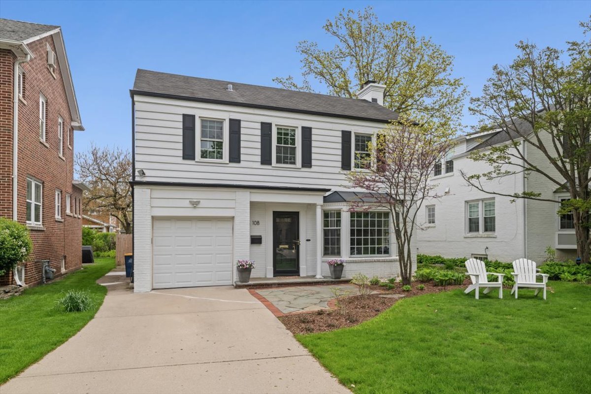 108 17TH Street Wilmette IL 60091