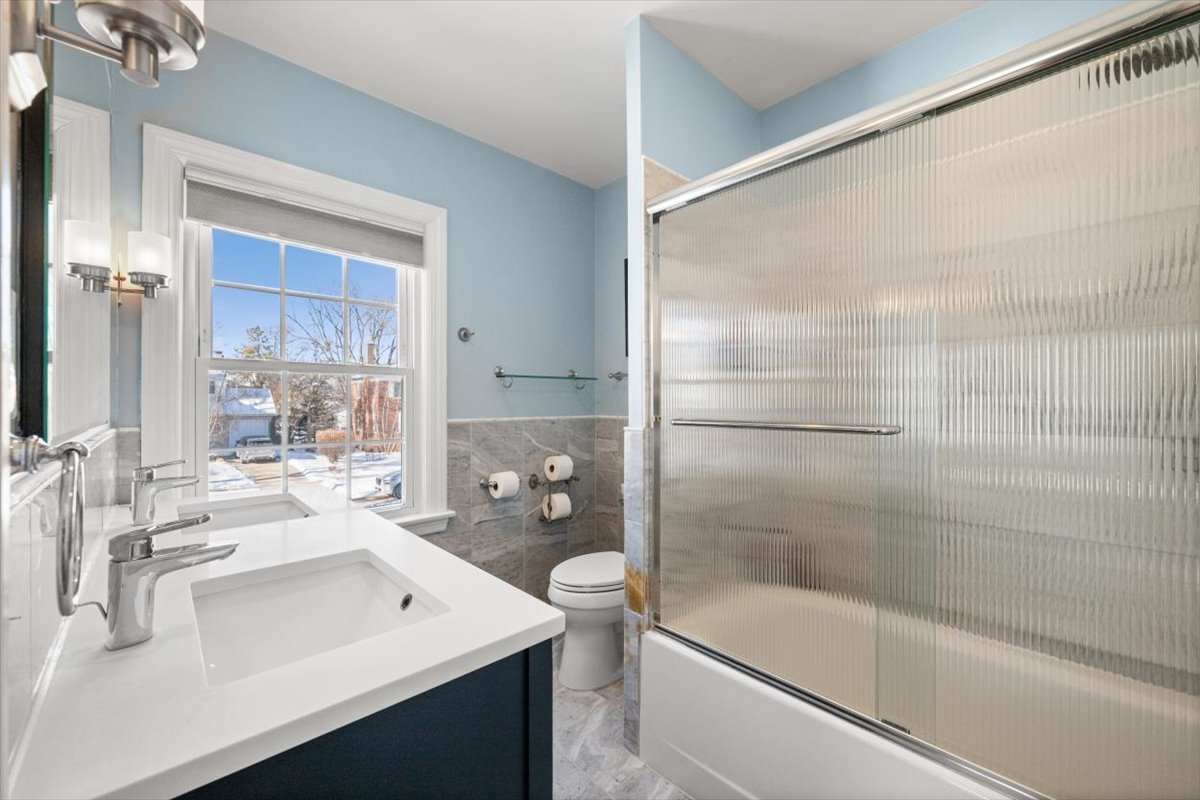 108 17TH Street Wilmette IL 60091