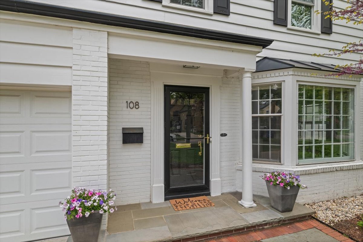 108 17TH Street Wilmette IL 60091