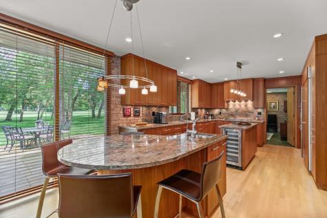 1200 Regency Lane Lake Forest IL 60045