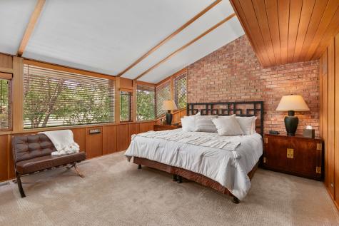 1200 Regency Lane Lake Forest IL 60045