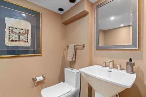 1200 Regency Lane Lake Forest IL 60045