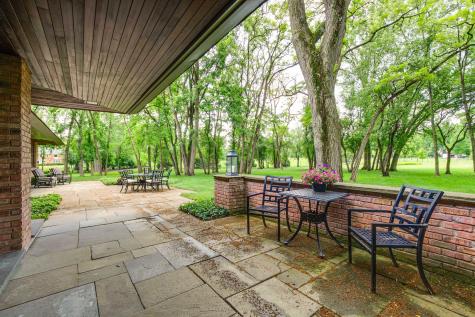 1200 Regency Lane Lake Forest IL 60045