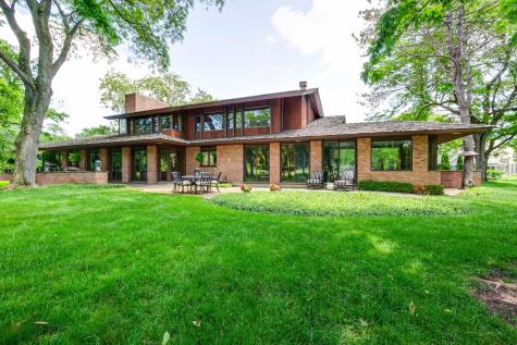 1200 Regency Lane Lake Forest IL 60045