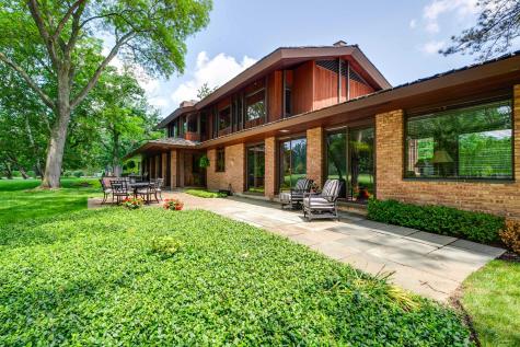 1200 Regency Lane Lake Forest IL 60045