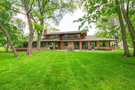 1200 Regency Lane Lake Forest IL 60045