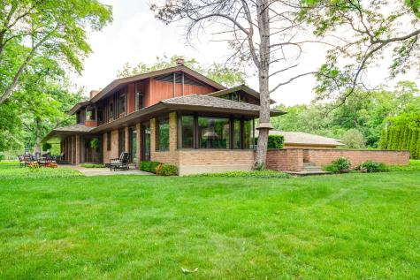 1200 Regency Lane Lake Forest IL 60045