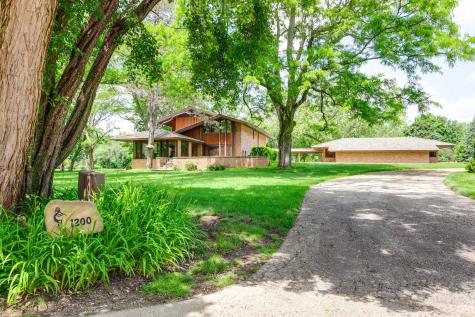1200 Regency Lane Lake Forest IL 60045