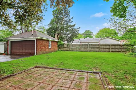 462 Glendenning Place Waukegan IL 60085