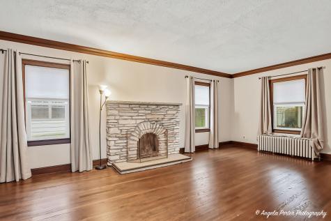 462 Glendenning Place Waukegan IL 60085