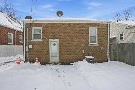 126 Warren Street Calumet City IL 60409
