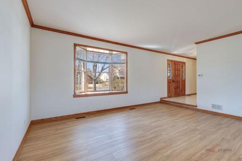 1500 Juliet Lane Libertyville IL 60048