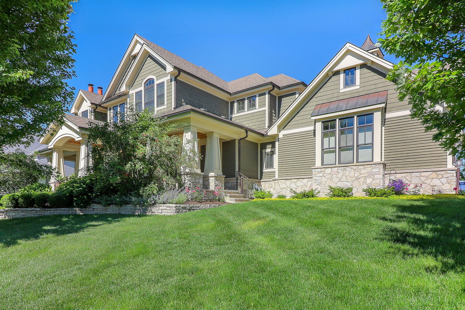 5027 Kingston Avenue Lisle IL 60532