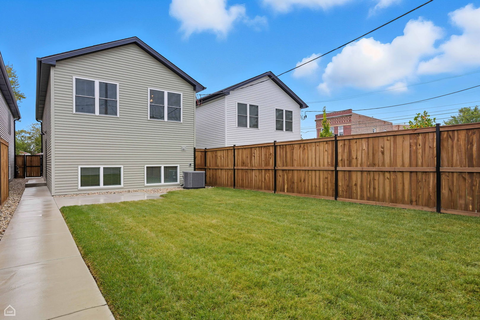 547 North Springfield Avenue Chicago IL 60624