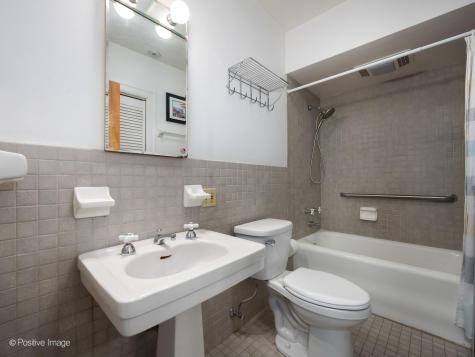 320 North Scoville Avenue Oak Park IL 60302