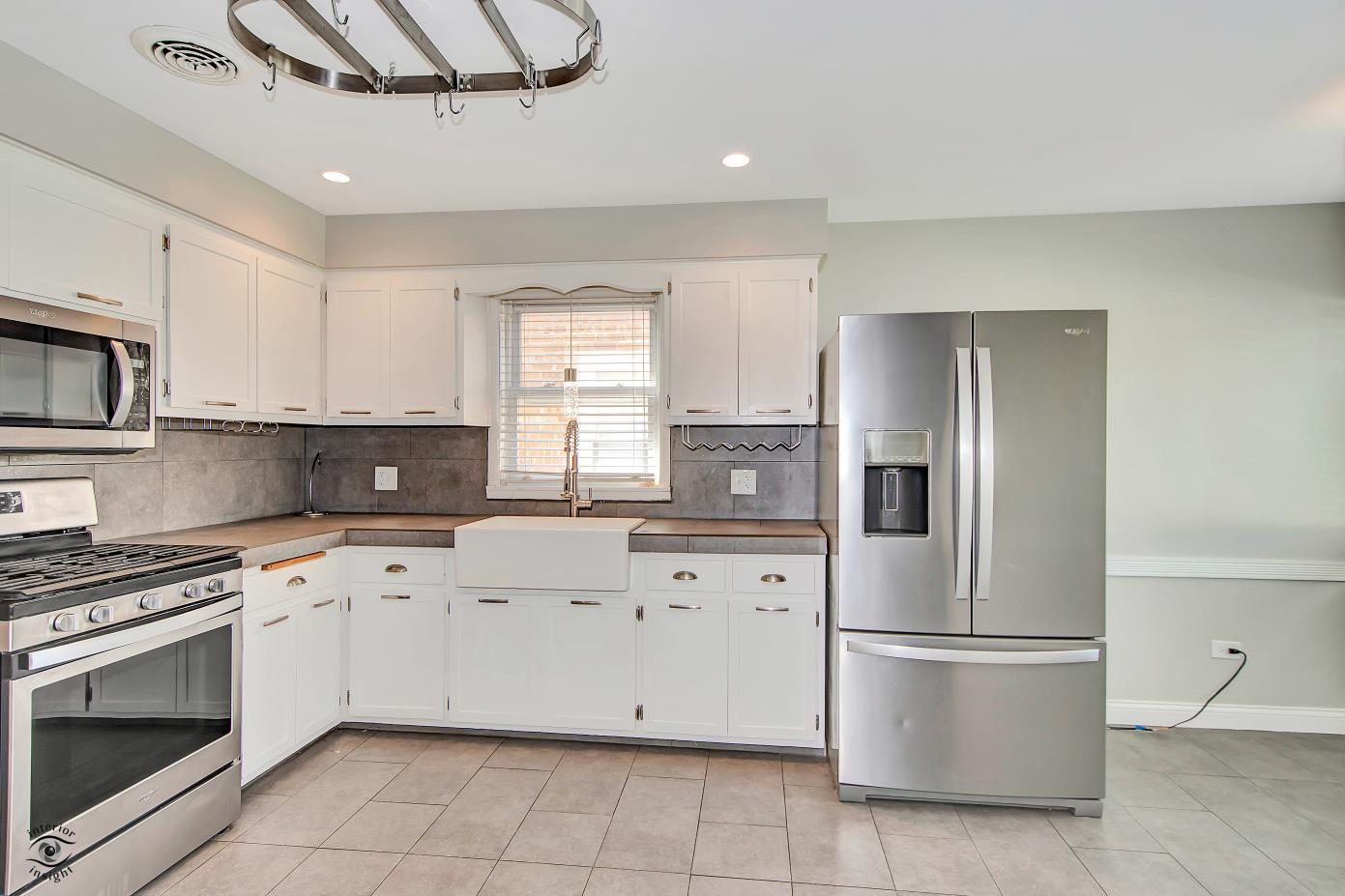 10348 South Rhodes Avenue Chicago IL 60628