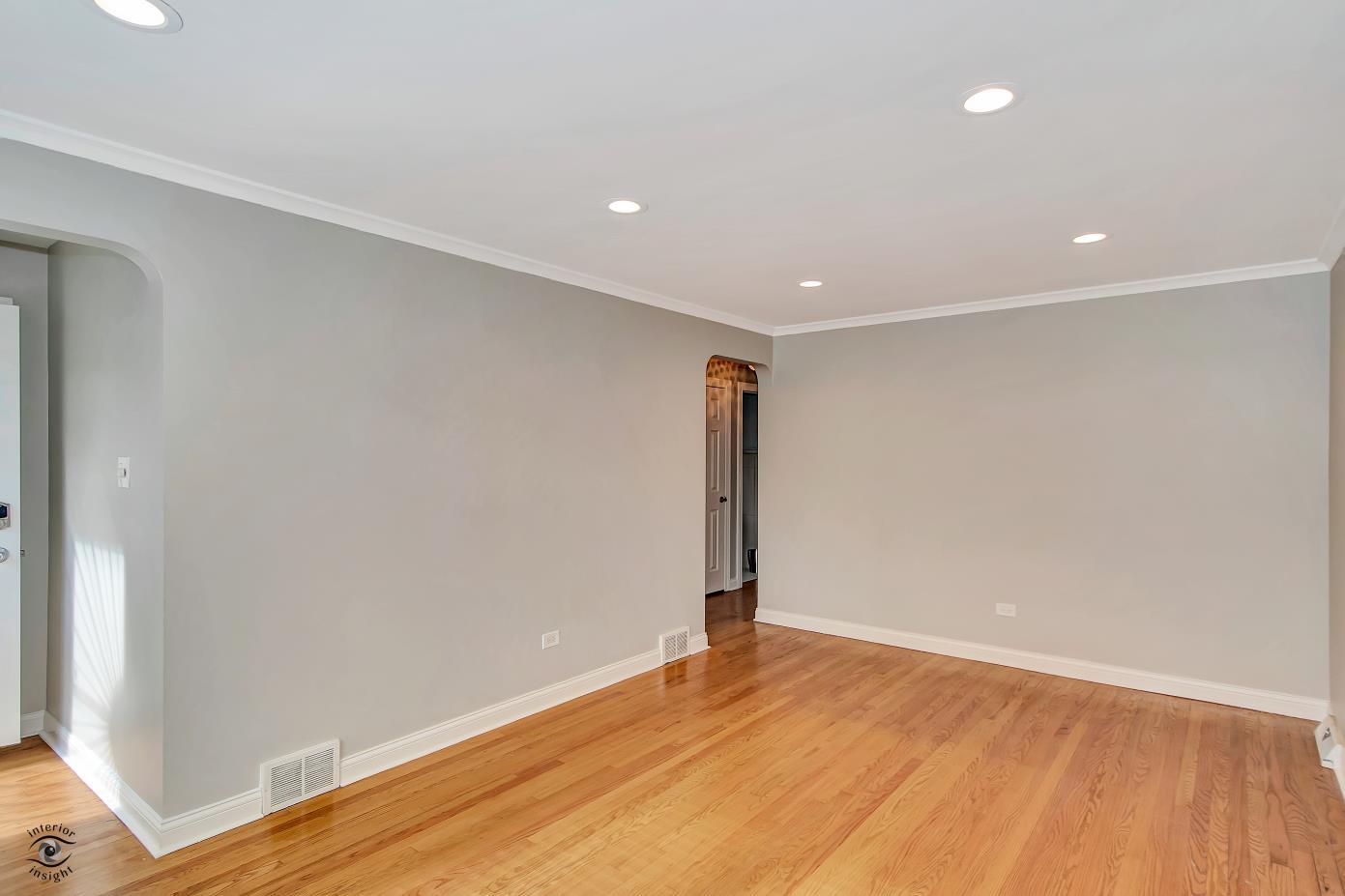 10348 South Rhodes Avenue Chicago IL 60628