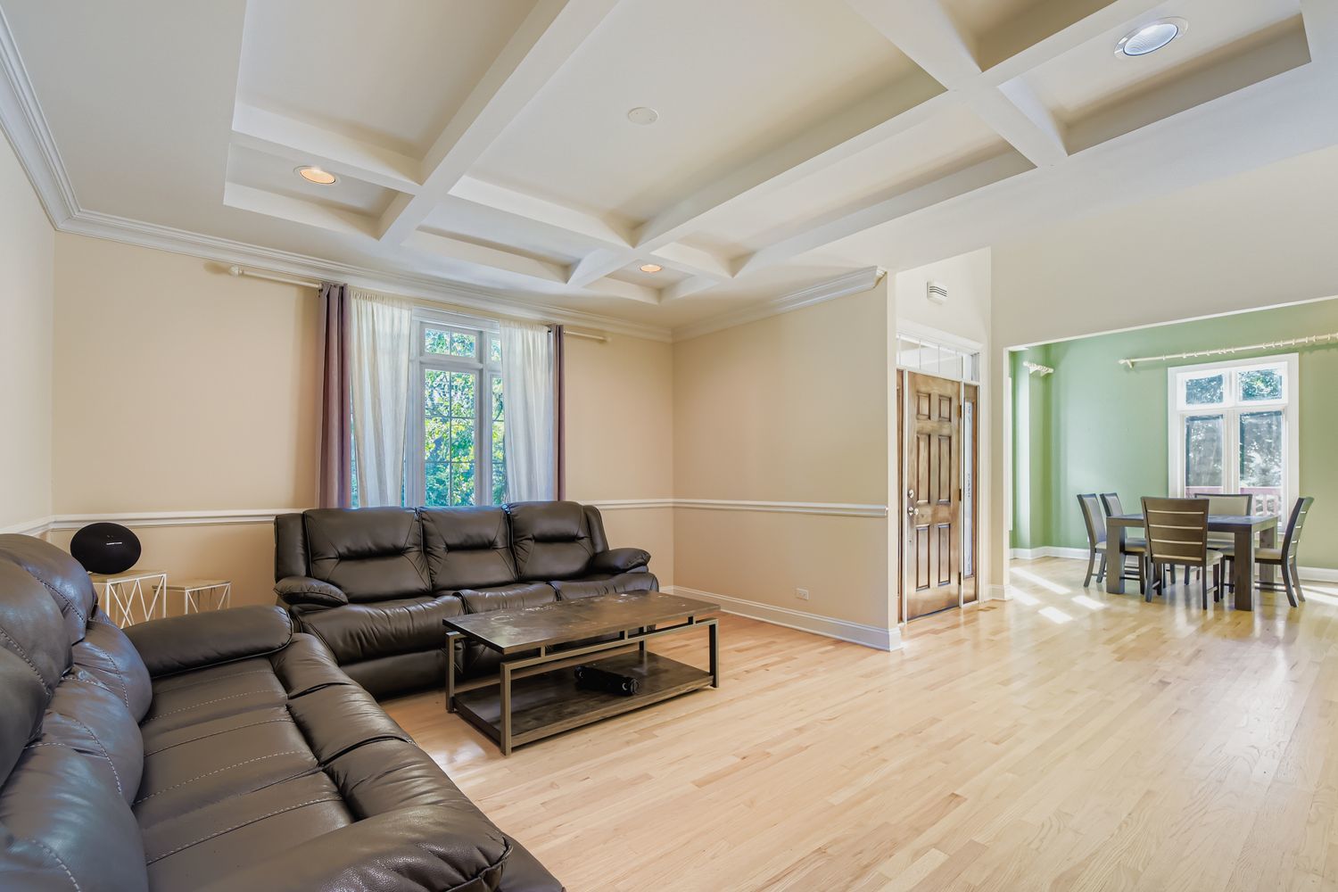 6441 Blackhawk Trail Indian Head Park IL 60525