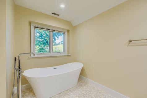 6441 Blackhawk Trail Indian Head Park IL 60525