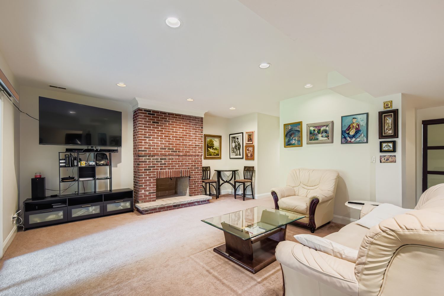 6441 Blackhawk Trail Indian Head Park IL 60525