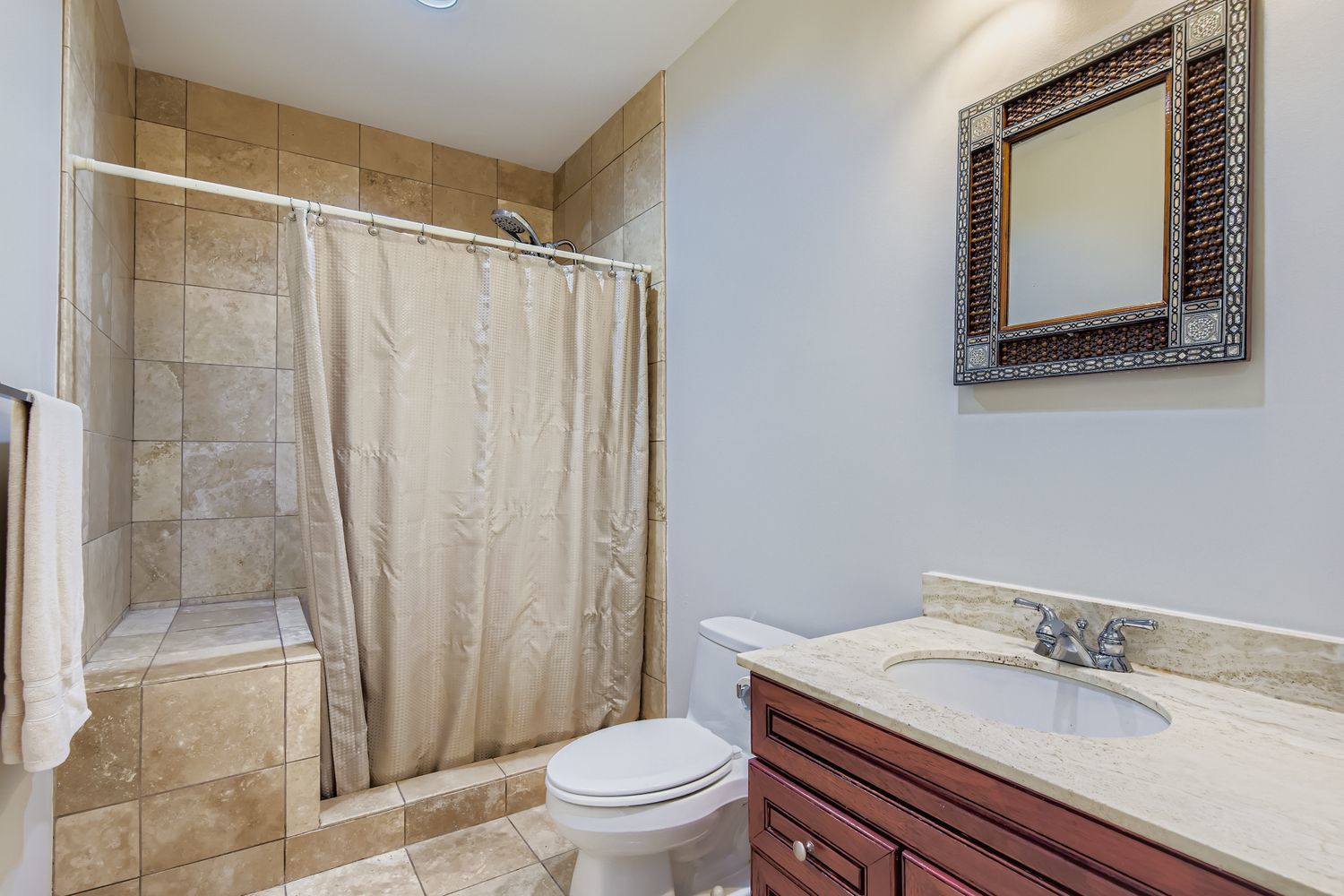 6441 Blackhawk Trail Indian Head Park IL 60525
