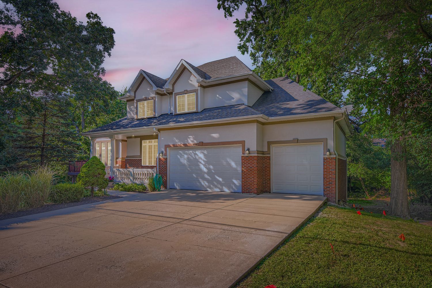 6441 Blackhawk Trail Indian Head Park IL 60525