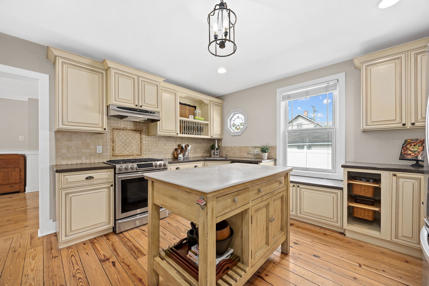 442 Davis Street Downers Grove IL 60515