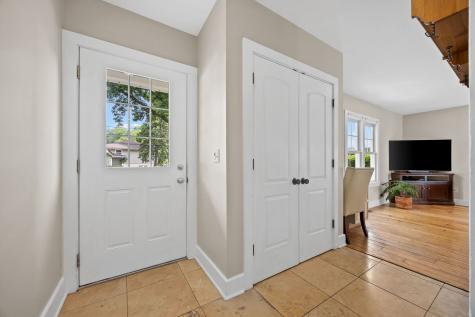 442 Davis Street Downers Grove IL 60515