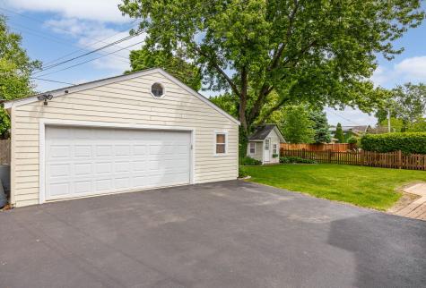 442 Davis Street Downers Grove IL 60515