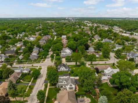 442 Davis Street Downers Grove IL 60515
