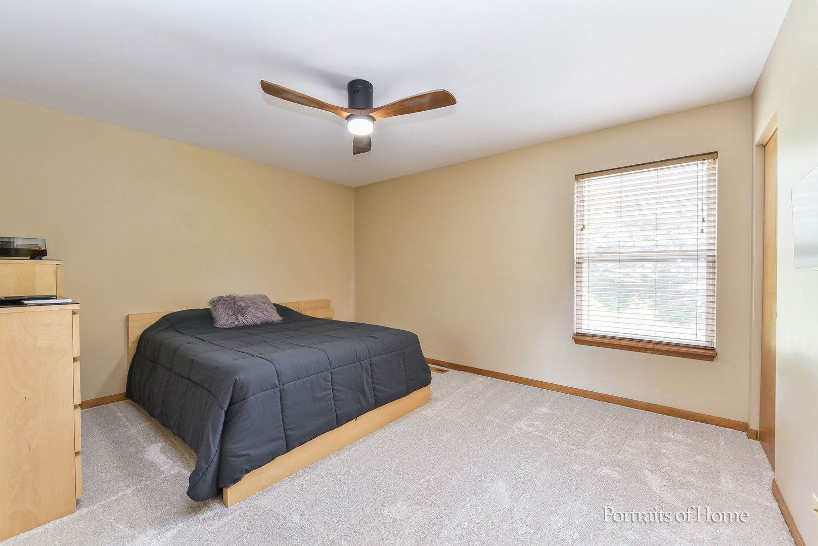 2420 Glenford Drive Aurora IL 60502