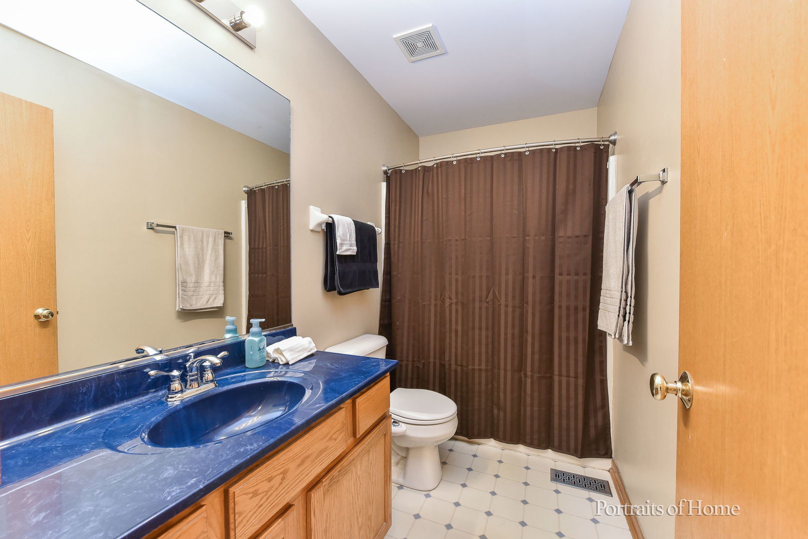 2420 Glenford Drive Aurora IL 60502