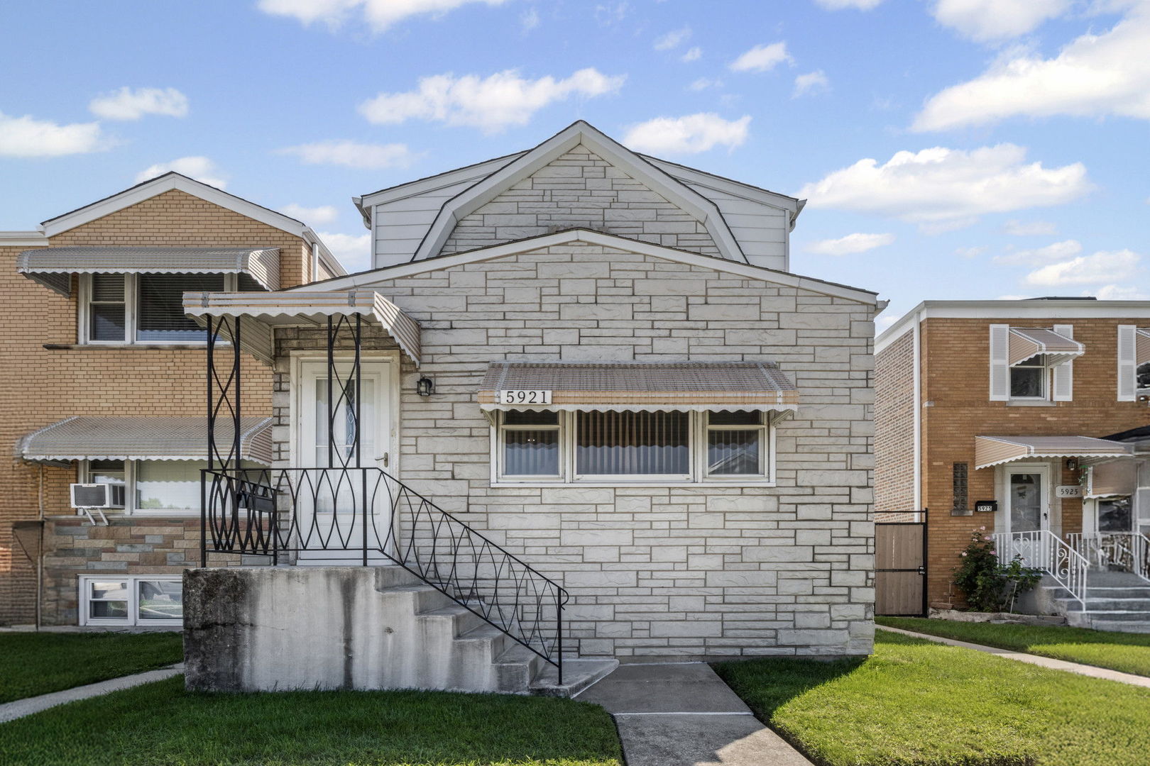 5921 South Keeler Avenue Chicago IL 60629