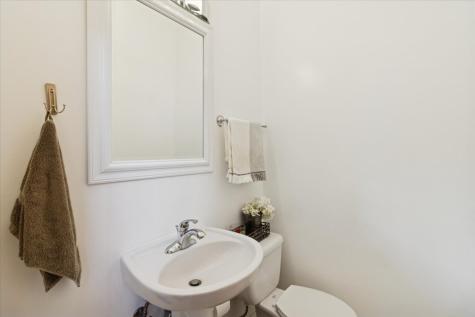 238 Hillcrest Avenue Addison IL 60101