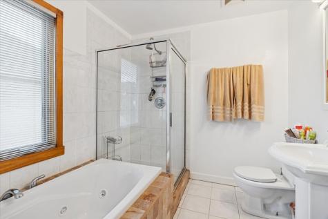 238 Hillcrest Avenue Addison IL 60101