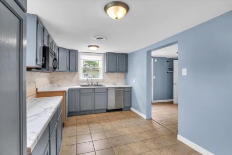 506 East Richardson Farmer City IL 61842