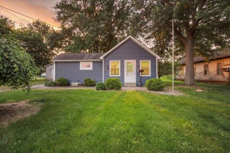 506 East Richardson Farmer City IL 61842